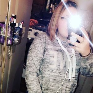 Meet your Posher, Kellie